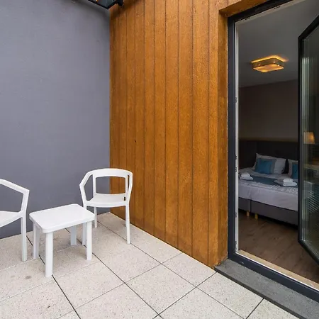 W Rent Like - Bel Mare 407b Appartement